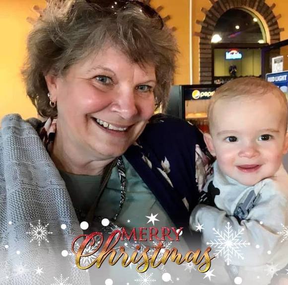 Profile Picture of Jan Hinty (@gracieandmya) on Poshmark