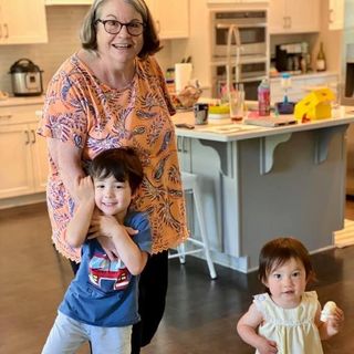 Profile Picture of Sarah Mitch (@mamitch) on Facebook