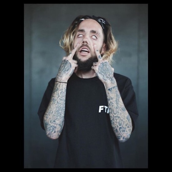 Profile Picture of Benjamin Gauvreau (@bengau) on Poshmark