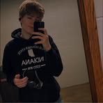 Profile Picture of Julia Knox (@julia.knox.1023) on Facebook