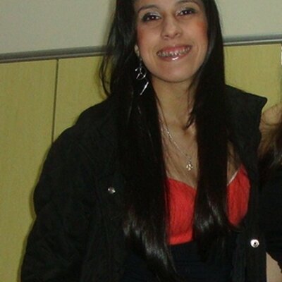 Profile Picture of Andréia Ribeiro (@_andreiaribeiro) on Twitter