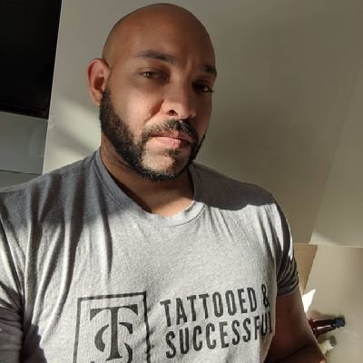 Profile Picture of Chris Goode (@Hanzwurmhat) on Twitter