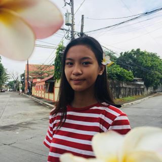 Profile Picture of Micaela DeTablan (@micaeladetablan21) on Facebook