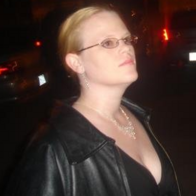 Profile Picture of Robin Powers (Paden) (@binarymom) on Twitter