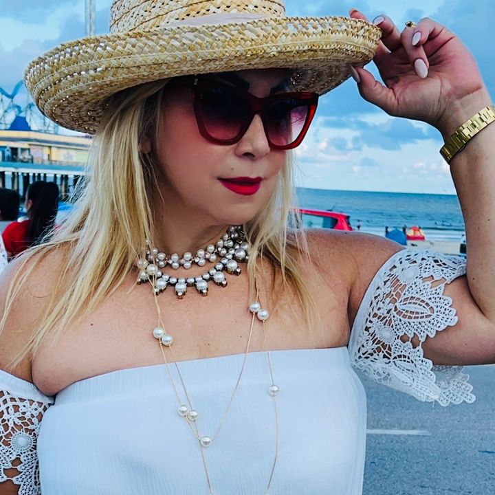 Profile Picture of Sylvia Cantu (@sylviacantu7) on Tiktok