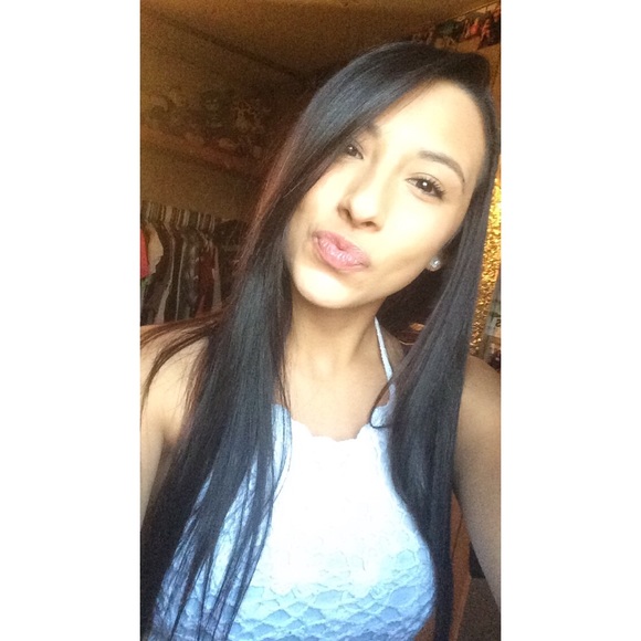 Profile Picture of Kat Marsengill (@kaaat_m) on Poshmark
