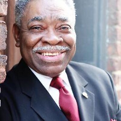 Profile Picture of Jim Bynum (@onstagejb2) on Twitter