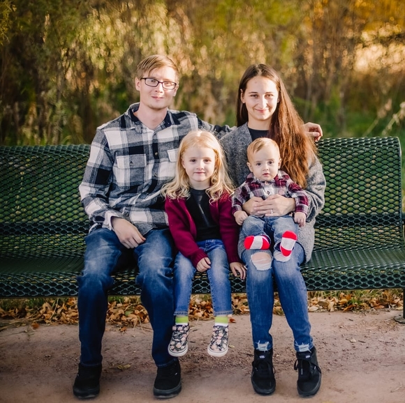 Katelyn Turnbaugh - Poshmark Profile Picture of Katelyn Turnbaugh (@rockie11796) on Poshmark