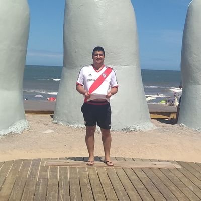 Profile Picture of Nicolás Moreno (@_nicolasmoreno) on Twitter