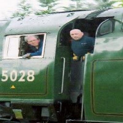 Profile Picture of IAN DAVISON # I STAND WITH KEN LOACH (@ASLEFNO1) on Twitter