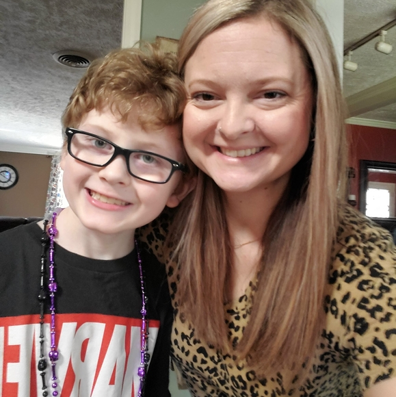 Danielle Krenn - Poshmark Profile Picture of Danielle Krenn (@daniellekrenn) on Poshmark