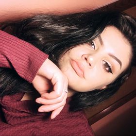 Profile Picture of Alyssa Ledbetter (@lyssaledbetter) on Pinterest