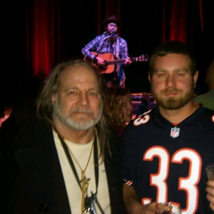 MikeO🇺🇸🍻 - Tiktok Profile Picture of MikeO🇺🇸🍻 (@michaeloliviero333) on Tiktok