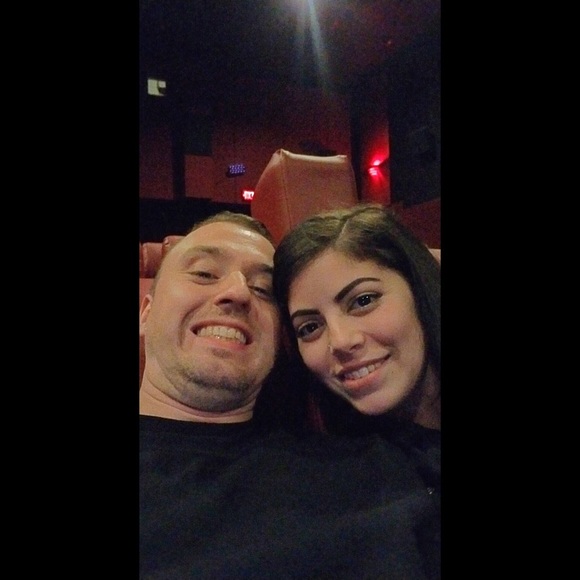 Profile Picture of Sierra Kuffrey (@sierrakuffrey) on Poshmark