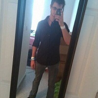 Profile Picture of Nicholas Bowles (@nick_bowles) on Twitter