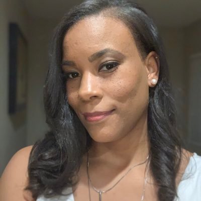 Profile Picture of Michelle Bledsoe (@chelleb24) on Twitter
