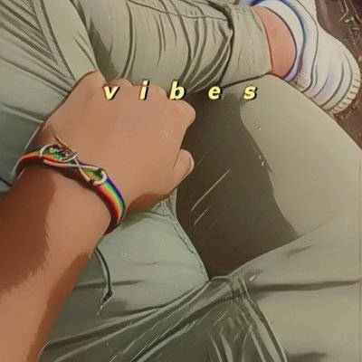 Profile Picture of ꜱᴏᴍᴇᴏɴᴇ ♡ (@MikaelsonxSwift) on Twitter
