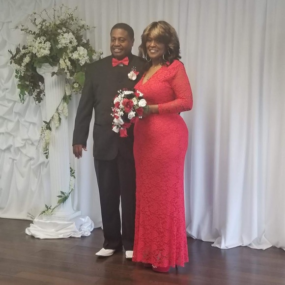 Profile Picture of Marva Gipson-roberts (@marvelousm1965) on Poshmark