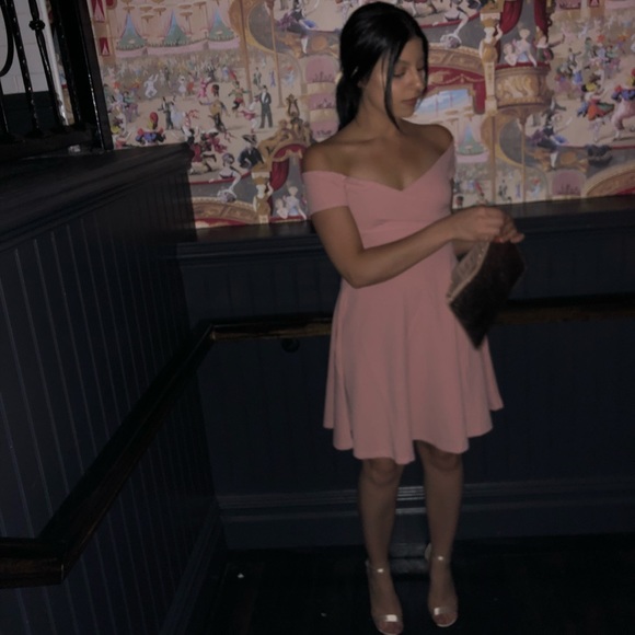 Profile Picture of Rose Rose (@yani923) on Poshmark