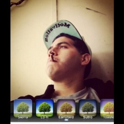 Profile Picture of Christopher Luera (@2g_crash) on Twitter