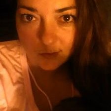 Profile Picture of Emily Pulliam (@custombones) on Twitter