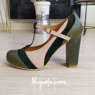 Profile Picture of Margarita Torres Zapatos (@margaritatorres_zapatos) on Instagram