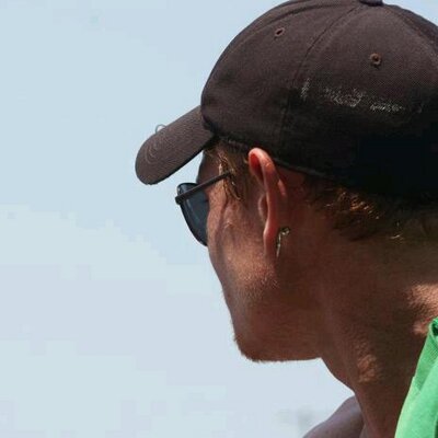 Profile Picture of Jon Luster (@retsulxx) on Twitter