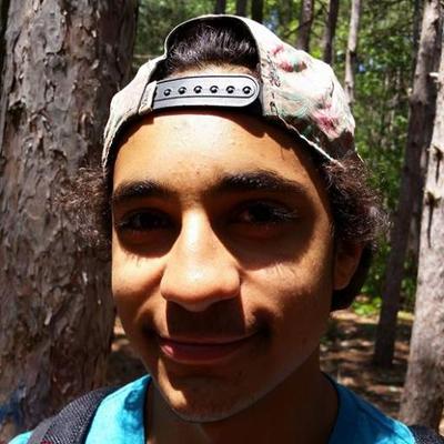 Profile Picture of Michael Shyne (@SunshyneShyne) on Twitter