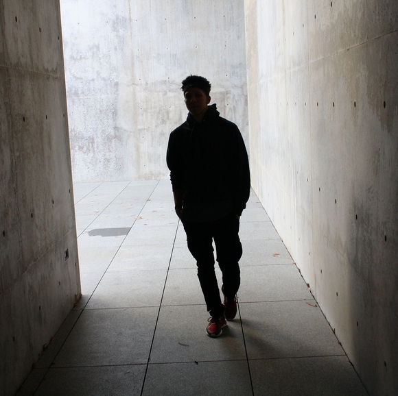 Profile Picture of Bush Bush (@bushwashere) on Poshmark