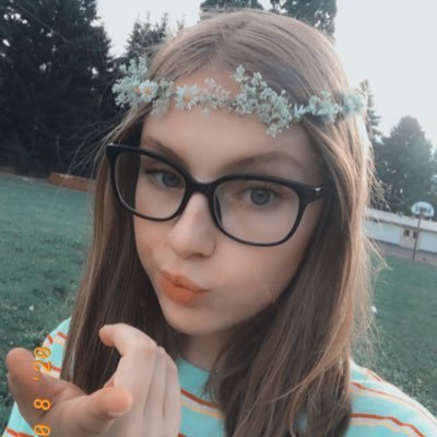 Profile Picture of Ava🪄 JAKE G DAY!!! (@artsyavaa) on Twitter