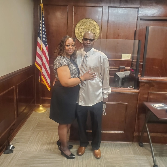 Profile Picture of Bernette Gardner (@bernettegardner) on Poshmark