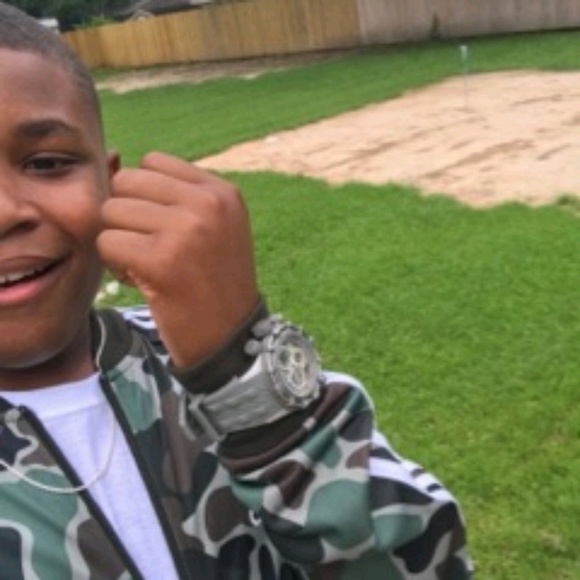 Profile Picture of Gerald Allen (@gman2002) on Poshmark