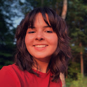 Profile Picture of Zoe Leach (@zoeleach991) on Youtube