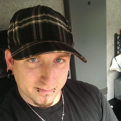 Profile Picture of @Peter_Heller_Jack (@PeterHe99217461) on Twitter