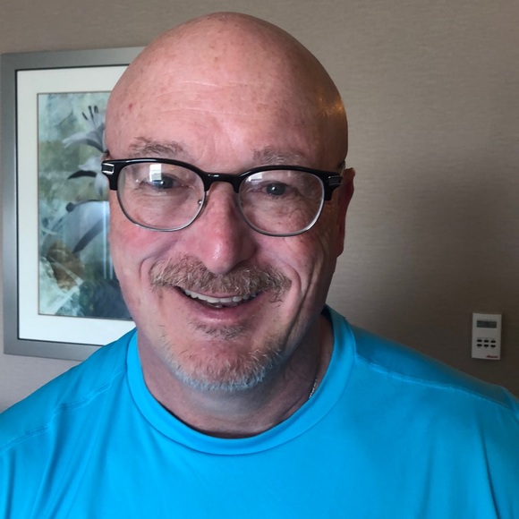 Profile Picture of Kevin Finkey (@iliv4fb) on Poshmark