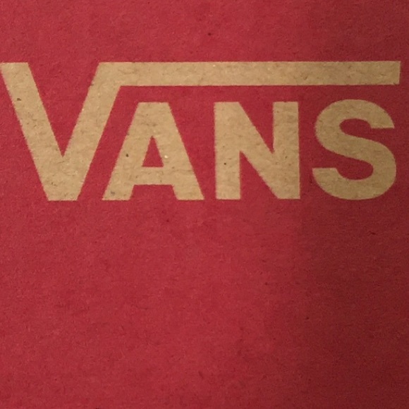 Profile Picture of Josh Conley (@conleyskicks) on Poshmark