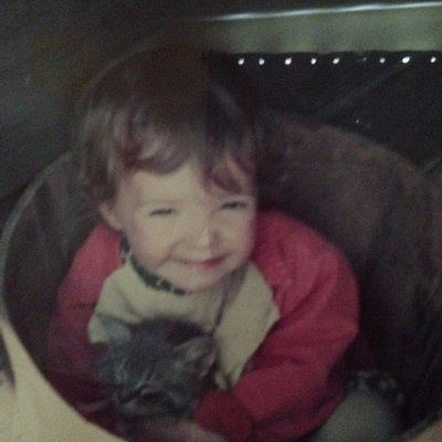 Profile Picture of Darcy Thomas (@darcythomas42) on Twitter