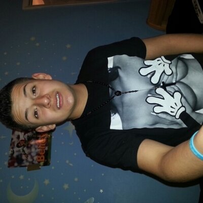 Profile Picture of Christopher (@zamarripa_1998) on Twitter