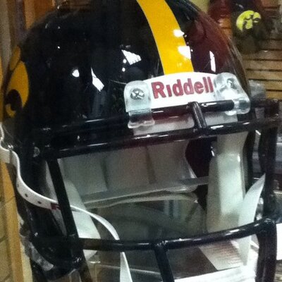 Profile Picture of Bennett Richardson (@BRichdcgmustang) on Twitter