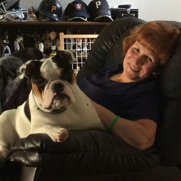 Profile Picture of Lori Rerko (@lori_rerko) on Poshmark