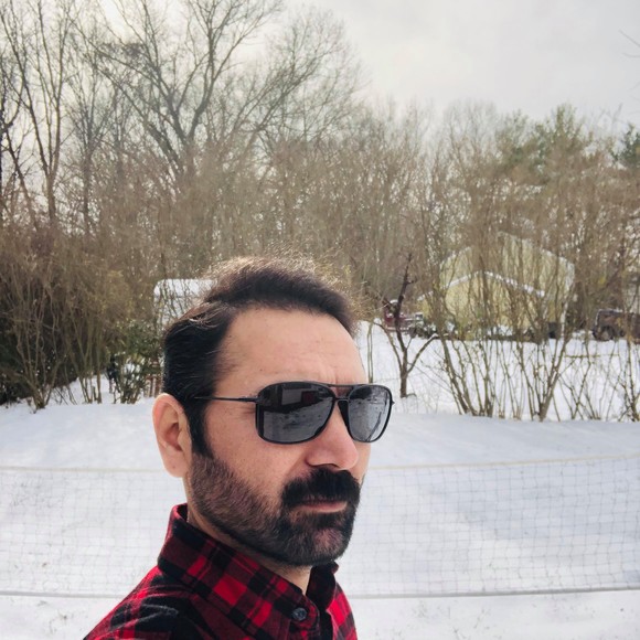 Profile Picture of Muhammad Kashif arif (@sea_view11) on Poshmark