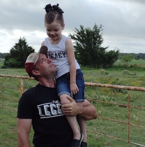 Profile Picture of Angie Notley (@angienotley) on Poshmark