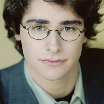 Profile Picture of James Potter (@ANewJamesPotter) on Twitter