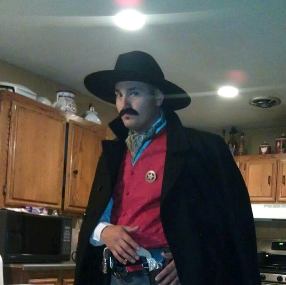 Profile Picture of Jimmy Cabrales (@jcab05) on Poshmark