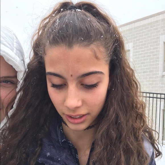 Profile Picture of Mariela Ramos (@marielaaramos) on Poshmark