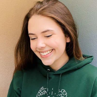 Profile Picture of Ariel Haynes (@arielhaynes) on Twitter