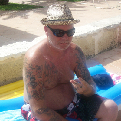 Profile Picture of Stuart Gibb (@StuartgLFC) on Twitter