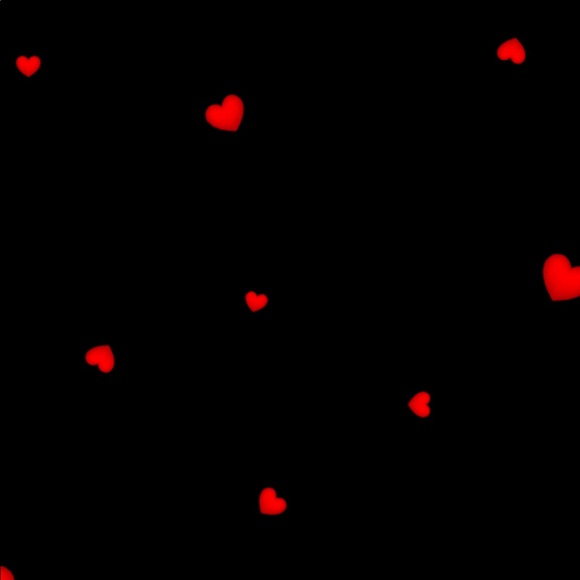 Profile Picture of Kurmari Kurshe (@kurmari) on Poshmark