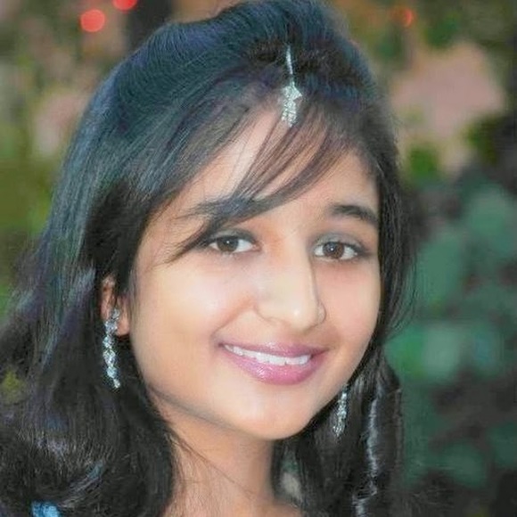 Profile Picture of Megha Joshi (@blueumbrella14) on Poshmark