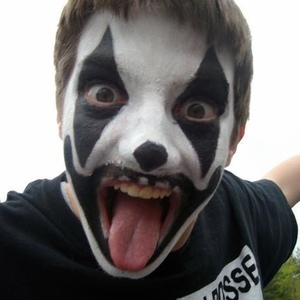 Profile Picture of Phil Maguffee (@valvoreze) on Myspace